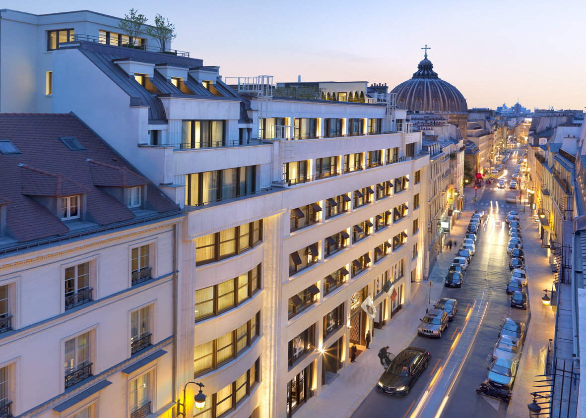 Mandarin Oriental Paris guest accommodation with the Sybille de Margerie contemporary luxury interior and the substantial scale that distinguishes the property among central Paris luxury hotels