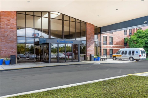 Comfort Inn Cleveland Airport