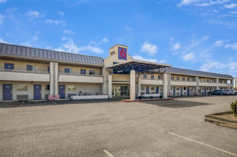 Motel 6 Cleveland Intl Airport - N. Ridgeville