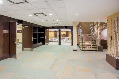 Crowne Plaza Lombard Downers Grove