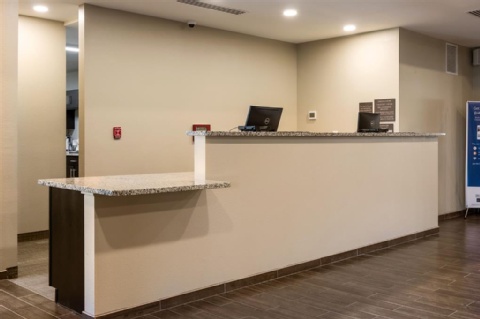 Comfort Suites