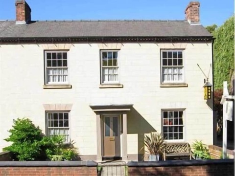THE COACH HOUSE
