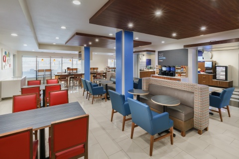 Holiday Inn Express & Suites Oakhurst-yosemite Par