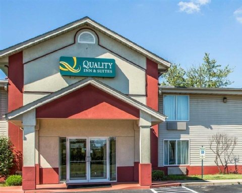 Quality Inn & Suites Middletown - Franklin