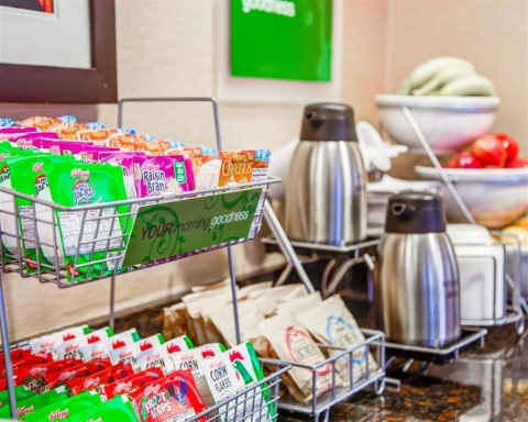 Comfort Suites Lombard - Addison