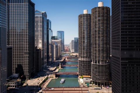 Londonhouse Chicago, Curio Collection By Hilton