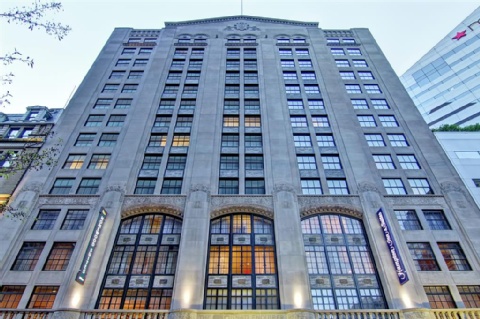 Hampton Inn And Suites Cincinnati - Downtown