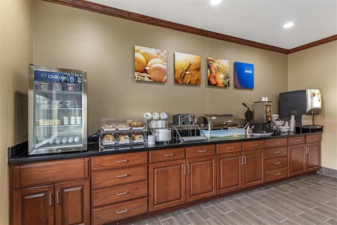 Comfort Inn & Suites Middletown - Franklin