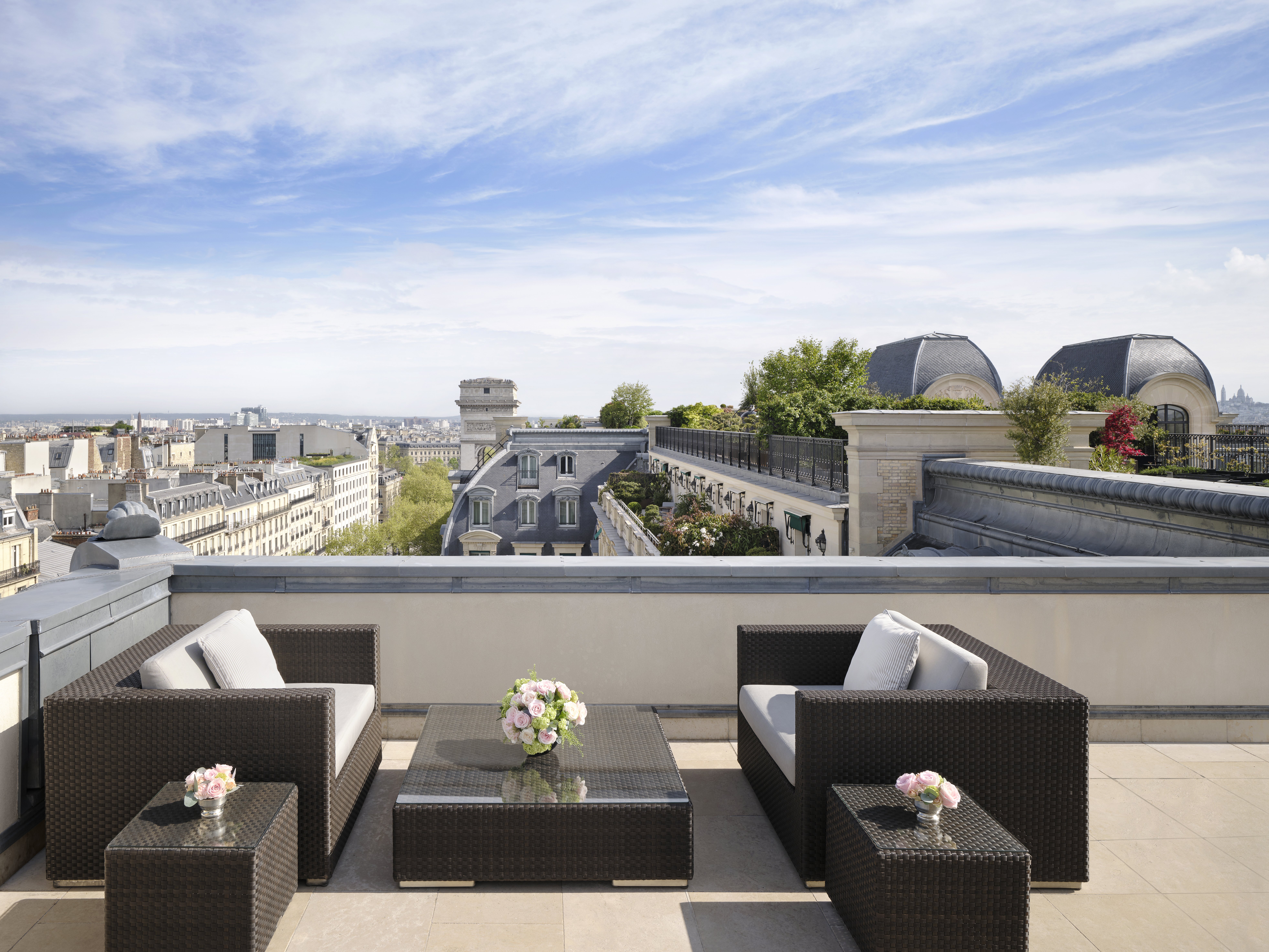 The Peninsula Paris guest accommodation with the heritage Haussmann architectural detail integrated with the substantial contemporary Peninsula luxury interior and the substantial room scale that distinguishes the property among Paris luxury hotels