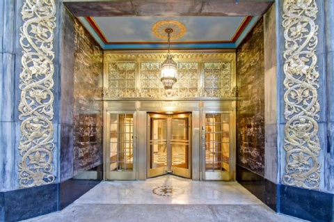 Hampton Inn And Suites Cincinnati - Downtown