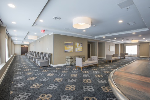 Holiday Inn Hotel Stes Downtown