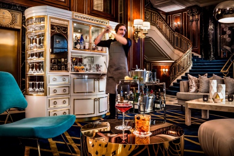 The Blackstone An Autograph Collection