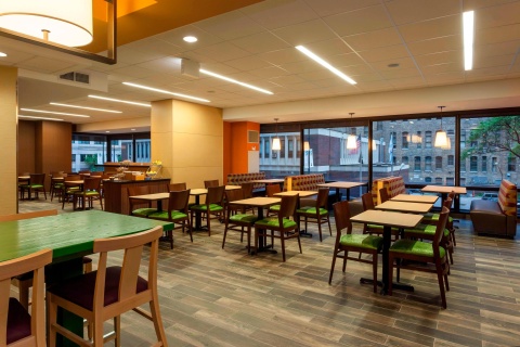 Fairfield Inn & Suites Chicago Downtown/river North